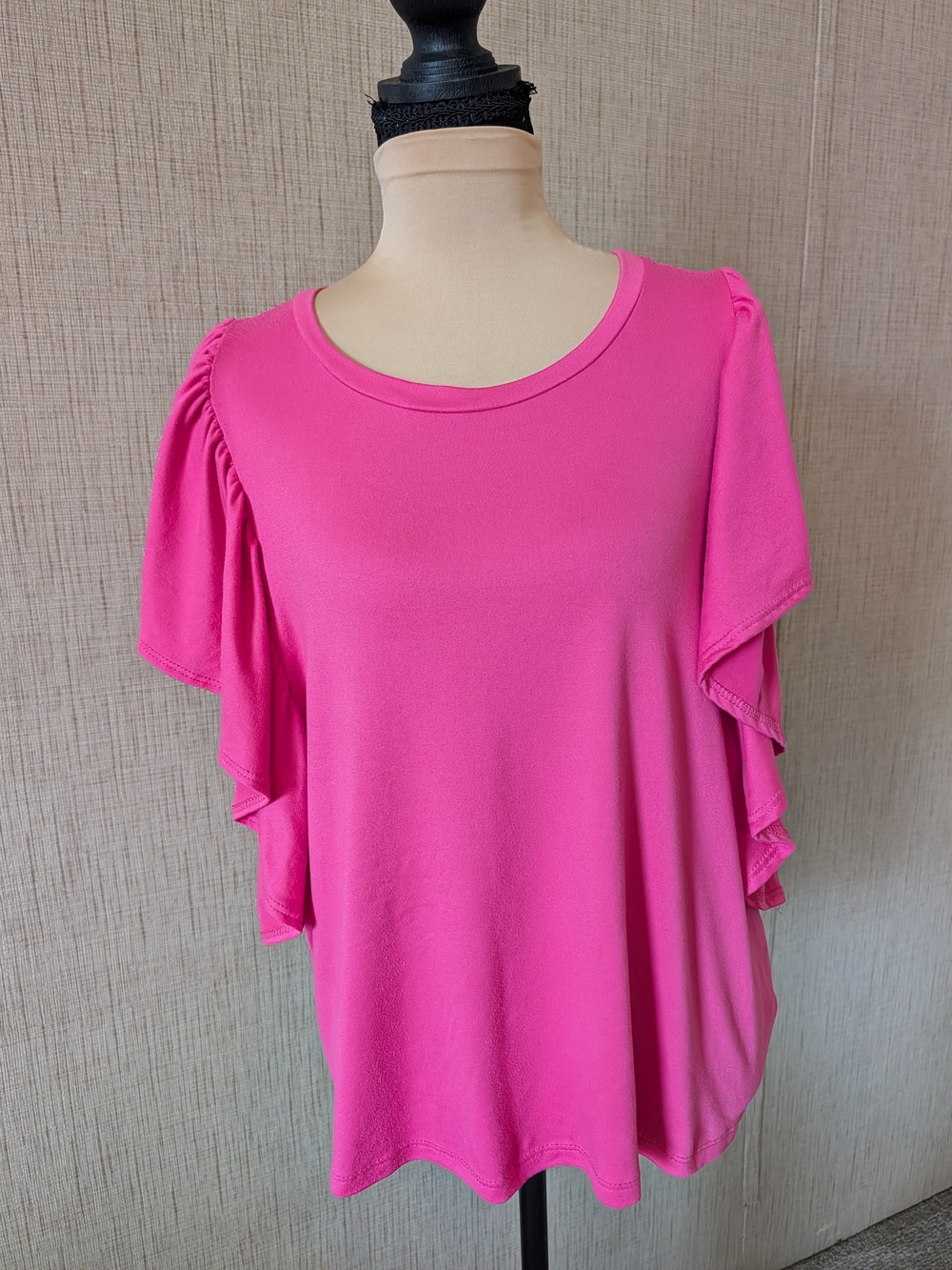entro Hot Pink Ruffle Sleeve Tee